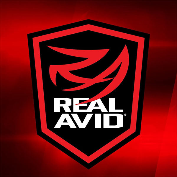 Logo mit rotem Schild und Schriftzug "REAL AVID" auf schwarzem Hintergrund.