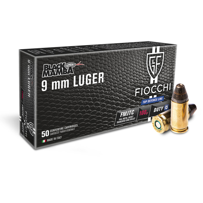 Schachtel mit 9mm Luger-Munition, Fiocchi-Logo, daneben zwei Patronen, schwarzer Hintergrund.